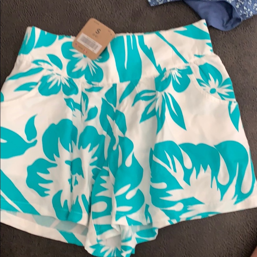 Girl shorts 5/6
